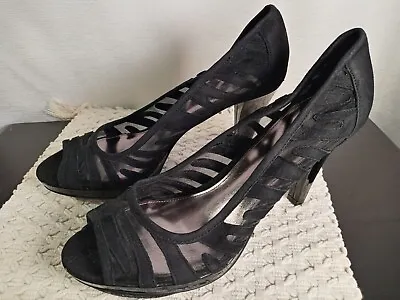 Calvin Klein Size 7 1/2 Women's Mesh Cut Out Peekaboo Toe 3 1/2 Heels Black • $23.40