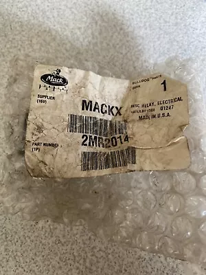 Genuine Mack Horn Relay 25171097  2mr2014 / 0935o332204101 33092mr2014 • $15