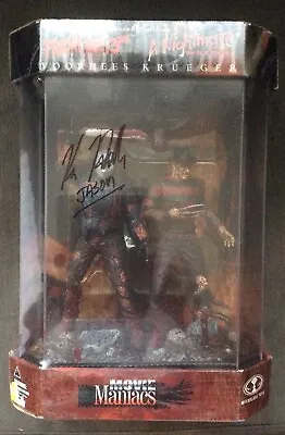 McFARLANE TOYS  SPECIAL EDITION VOORHEES/KRUEGER MOVIE MANIACS 2 PACK AUTO KANE • $349.99