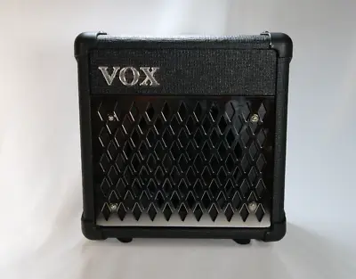 Brand New Vox DA5 Guitar Amp - With Original Chord Great Condition • $169.99