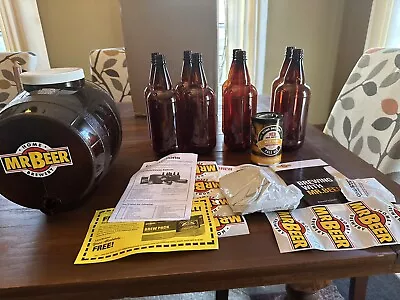 Mr Beer Home Brewing Kit Complete With Bottles Pale Ale Full Kit • $50