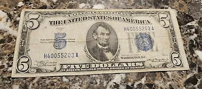 Blue Seal $5 Dollar Bill Silver Certificate Lincoln 1934 • $9.99