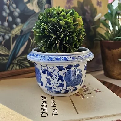 Vintage Blue & White Chinoiserie Ceramic  Cachepot Planter Cottage Farmhous • $20