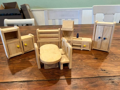 $9.95 • Buy Ryans Room - Melissa & Doug Wood Dollhouse Furniture 8 Pcs