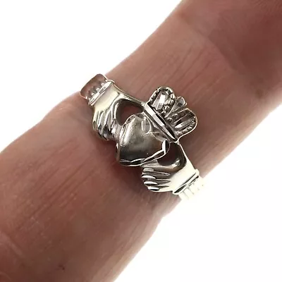 Vintage Irish Claddagh Ring 14k Solid White Gold Size 7.5 Diamond Cut Crown • $321.75