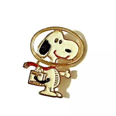 Vintage SNOOPY Apollo 10-11 Project 1969 NASA ASTRONAUT Pin United Features • $129.95