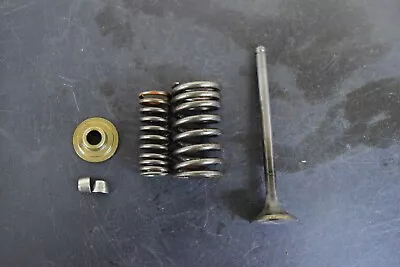 $15.99 • Buy Honda Sabre Vf700 V45 Exhaust Valve Springs & Keepers Magna Vf750 Interceptor 