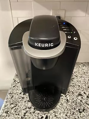 Keurig K-Classic K50 Coffee Maker Single Serve K-Cup Pod Coffee Brewer Black • $31.49