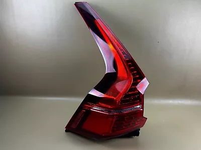 2021-2022 Volvo Xc60 Rear Left Driver Side Lh Outer Tail Light Lamp Oem 31655358 • $200