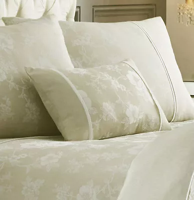 £9.99 • Buy Warwick Bedding Range Gold Contemporary Floral Bed Linen