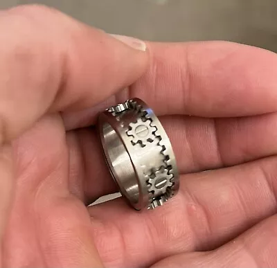 Kinekt Gear Ring Size 10 • $80
