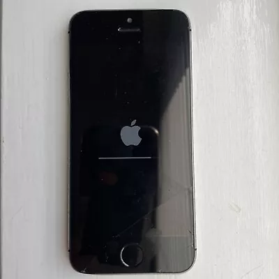 Apple IPhone 5s - 32GB - Space Grey (Vodafone) A1457 (GSM) • £20