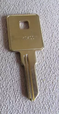 $11.95 • Buy 1 TRIMARK KEY BLANK KS400 NEW For Key TM151-200 RV Motorhome Lock