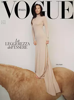 Vogue Italia Magazine April 2024 - La Leggerezza Dell Essere • $30.28