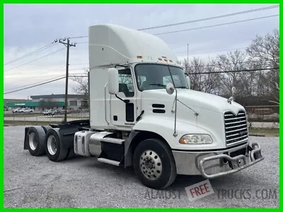 2015 Mack CXU613 Day Cab  NO RESERVE # 2556  529 CI OH  • $12500