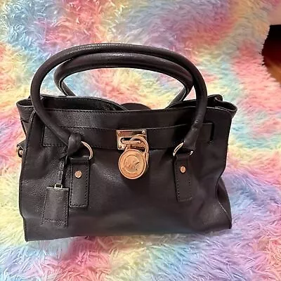 Michael Kors Hamilton Bag • $50