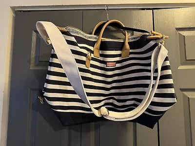 Vineyard Vines Weekender Bag • $29