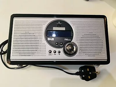 Technika DAB-407 Portable DAB/FM Digital Radio Alarm Clock & IPod Dock • £21.99