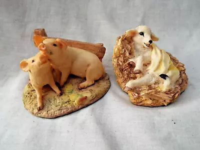 AYNSLEY Mastercraft Hand Painted Baby Farm Animals  TWO PIGLETS & LAMB On STRAW • £6.99