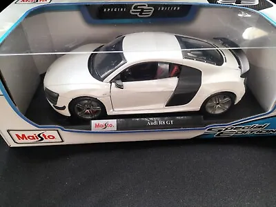 MAISTO 1:18 Scale - Audi R8 GT White - Diecast Model Car • £27.99