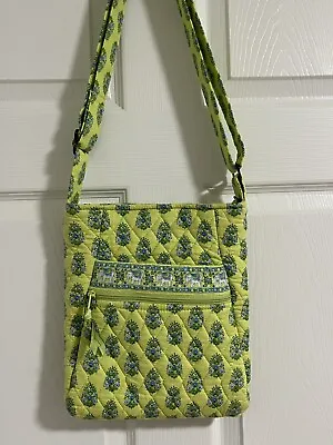 Vera Bradley Retired Handbag/Purse In Citrus Lime Green Elephants Pattern • $12.99