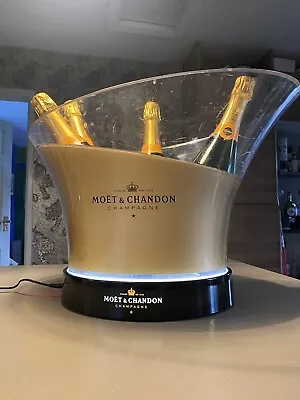 Moët Chandon Champagne - Jeroboam Illuminated Ice Bucket. • £135