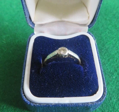 $276.94 • Buy Vintage Diamond Solitaire 9 Ct With Platinum  Gold Ring