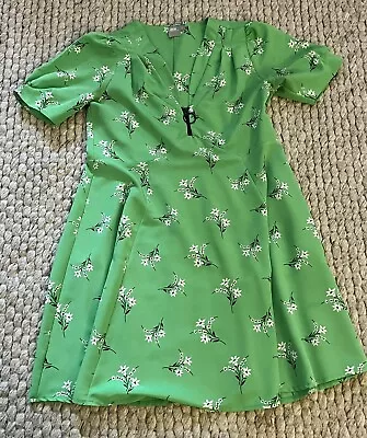 $13 • Buy Asos Green Floral Dress Size 10