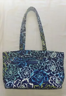 Vera Bradley Shoulder Bag - Katalina Blues (retired) • $19.99