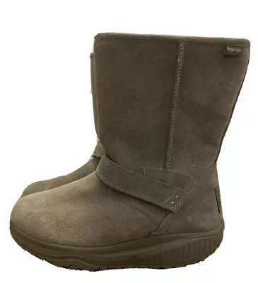 Women's Skechers 6 Shape-ups Winter Boots Leather Upper Faux Fur Lined Gray • $39.99