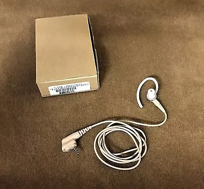 NEW Motorola HMN8433A Standard Earpiece And Cable Accessory • $14.99