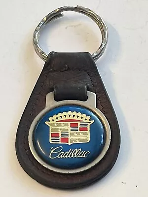 RARE🇺🇸ORIGINAL 1970s BLUE VINTAGE “CADILLAC”LEATHER/METAL KEYCHAIN/FOB LQQK • $30