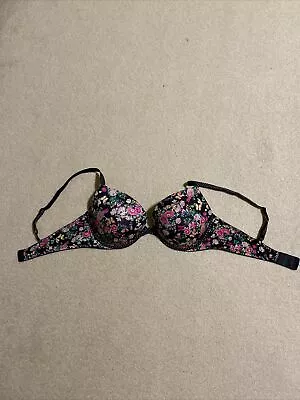 Victoria’s Secret Push-Up Bra 38D Gorgeous Floral Design  • $10.50