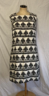 £25 • Buy 1960s A Line Shift Dress  Black White Brocade Original Vintage L
