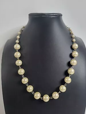 Vintage Ivory Faux Pearl Graduated Bead Choker Collar Necklace Silver Tone 20  • $8.50