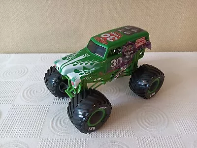 Monster Jam Grave Digger 30th Anniversary Monster Truck Large 1:24 Scale VGC • £17.99