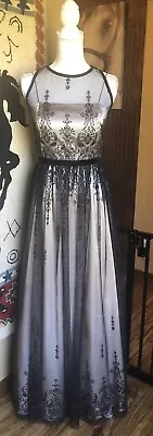 NWOT Betsy & Adam Formal Black Beaded Tulle Over Nude Satin Ball Gown Prom 4 • $149.99