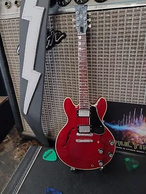 GIBSON Faded Cherry ES-355 1:4 Scale Replica Guitar ~Axe Heaven • $83.20