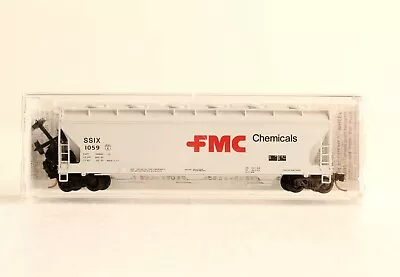 N Scale Micro Trains 93080 FMC CHEMICALS 3-Bay Hopper W/Round Operating Hatches • $16.95
