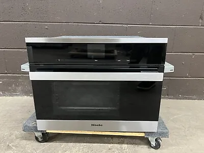 Miele DG6500 -  24  Contour Line Steam Oven  SensorTronic Controls Swivel Handle • $1500