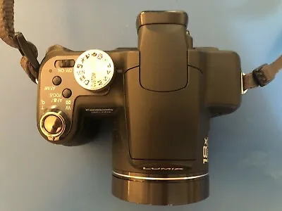 Panasonic LUMIX DMC-FZ18 With Leica DC Vario-Elmarit 2.8-4.4/27-486  • £72.49