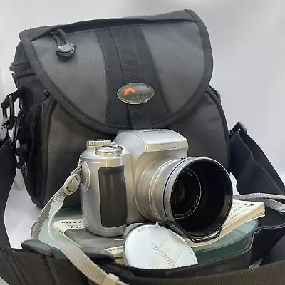 £40 • Buy FUJI Fujifilm FinePix S304 DIGITAL CAMERA 3.2 MP LCD SCREEN, BAG, 1GB XD CARD