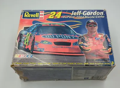 2004 Revell JEFF GORDON #24 Dupont Flames Monte Carlo Model Kit - Rough Box • $13.95