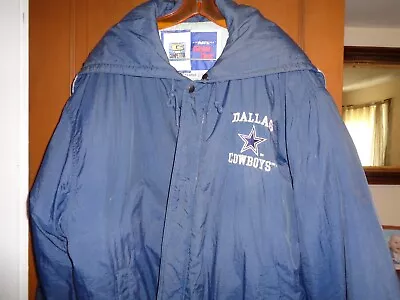 Vintage Dallas Cowboys NFL Puffer Coat EX Large • $45