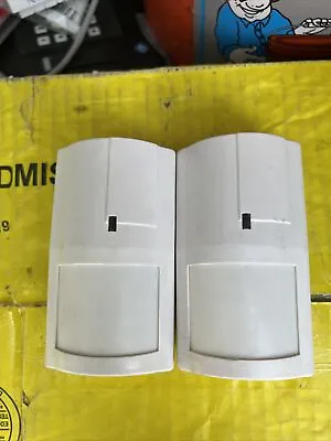 Dsc Ws4904p Indoor Security Motion Sensor Lot Of 2!! Missing Mounting Brackets • $12.99