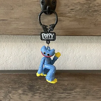 Poppy Playtime “Huggy Wuggy” Collectible Keychain Toy Bag Clip Blue Happy Smile • £12.54