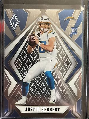 2020 Panini Phoenix Justin Herbert Rookie Base 103  • $10