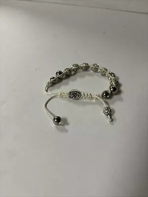 NOGU Joseph Nogucci Macrame Bracelet White And Silver Adjustable • $14.99