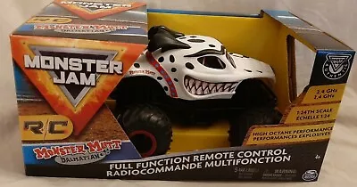 Monster Jam Monster Mutt Dalmatian 1:24 Scale 2.4 GHz RC Truck Remote Control • $38.90