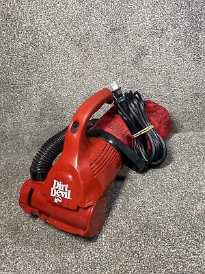$37.99 • Buy Dirt Devil Ultra By Royal Red Electric Hand Vac Handheld Vacuum Cleaner M08230